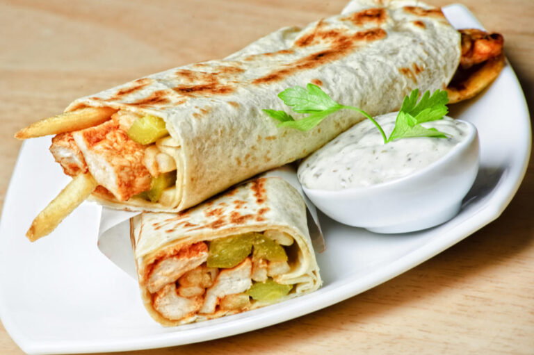 سندويشة شيش طاووق