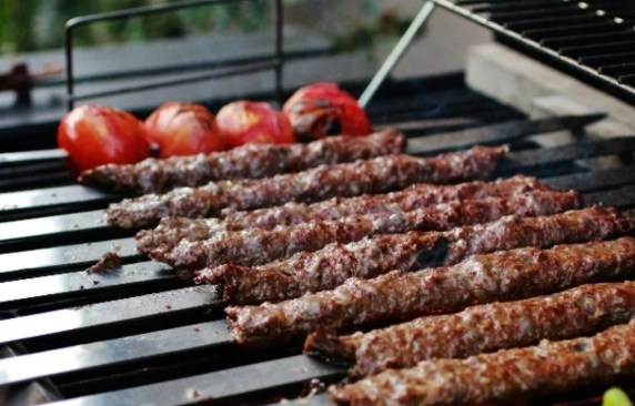 كباب غنم مشوي